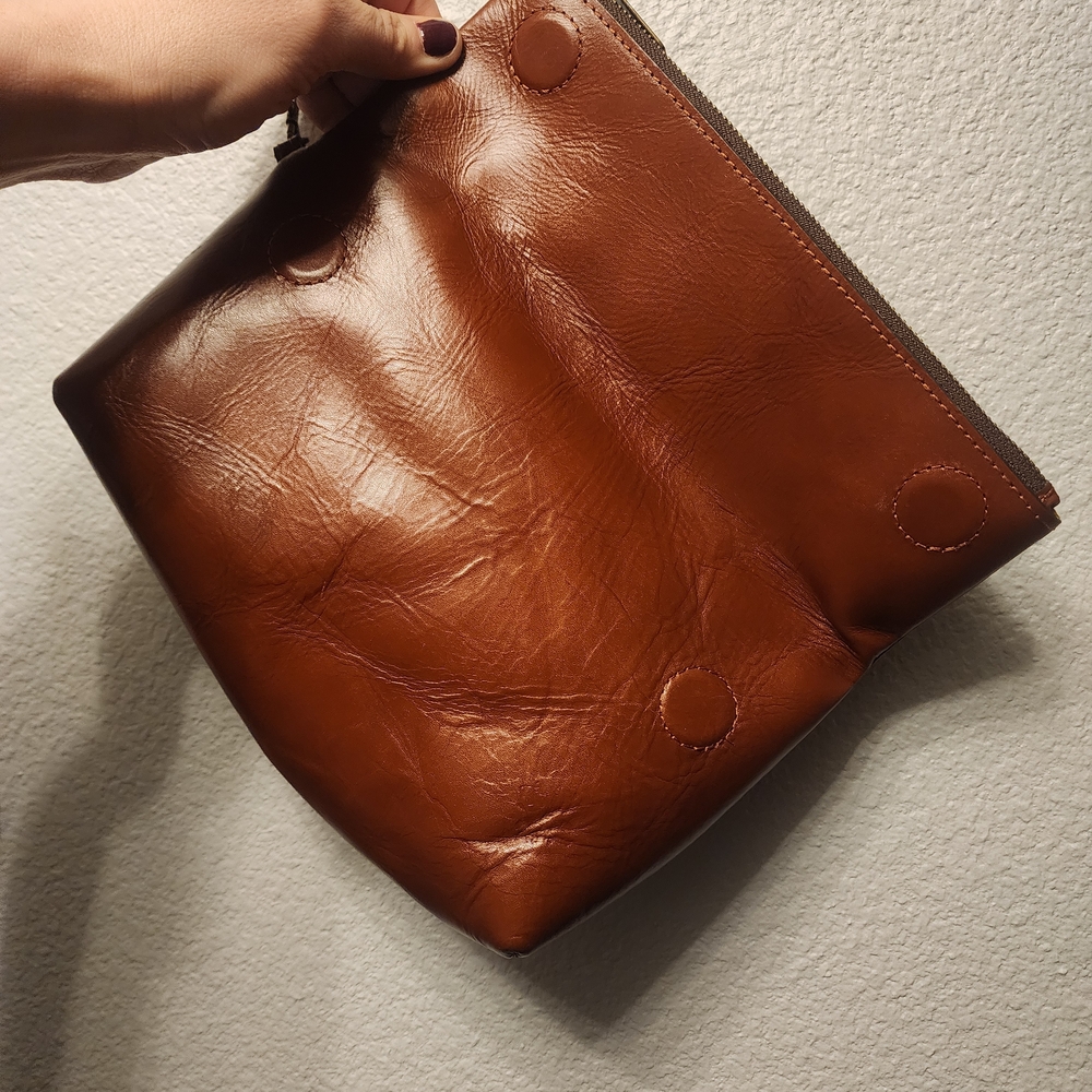 Patricia Nash Magnetic Clutch With Wrist Strap (Aged Brass Hardware) - Picture 5 of 11